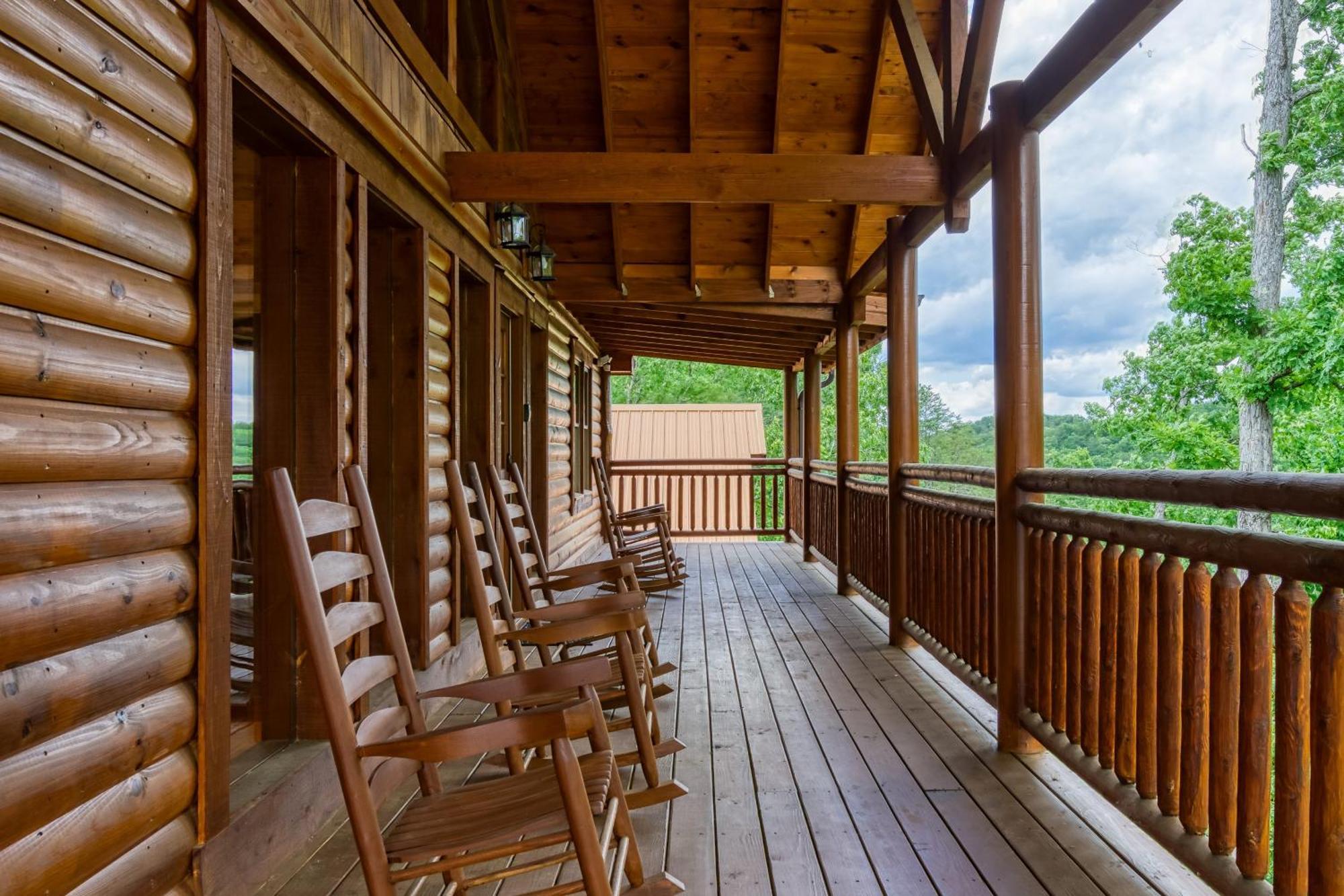 סביירוויל Majestic Splash- 8 Bedroom, Indoor Pool, Hot Tub, 1089 Free Tickets Each Paid Day, Dollywood מראה חיצוני תמונה