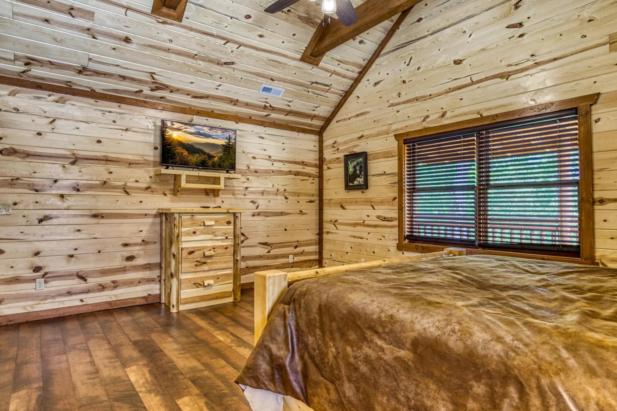 סביירוויל Majestic Splash- 8 Bedroom, Indoor Pool, Hot Tub, 1089 Free Tickets Each Paid Day, Dollywood מראה חיצוני תמונה